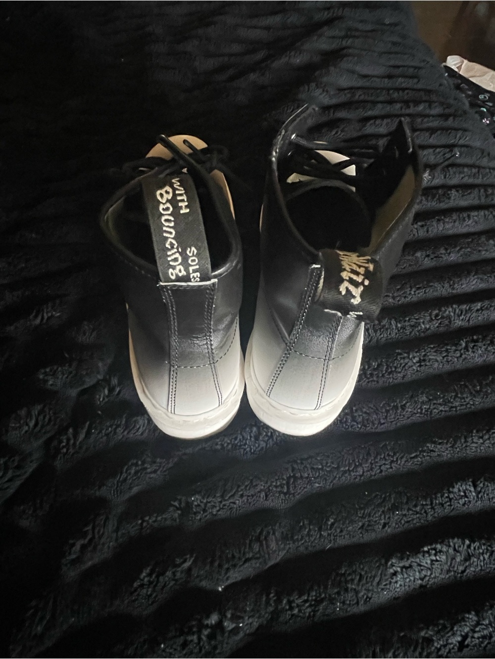 Dr Marten RARE - Picture 2 of 4